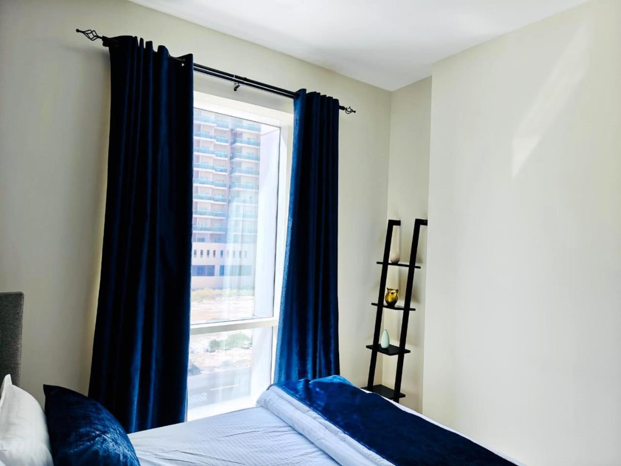 369 Stays- 1 Bedroom Apartment In Sports City Dubaï Extérieur photo