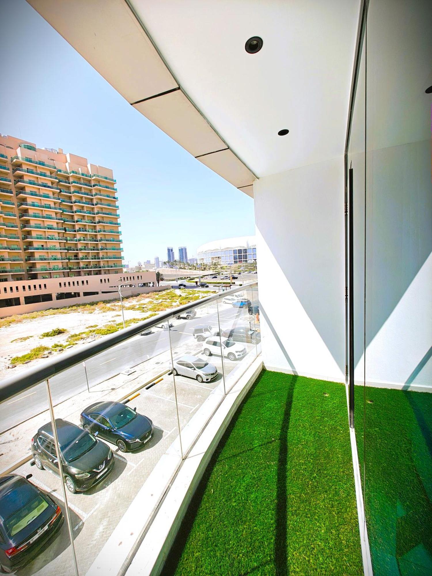 369 Stays- 1 Bedroom Apartment In Sports City Dubaï Extérieur photo
